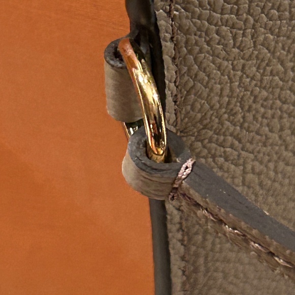 Louis Vuitton GIANT BiColor Wristlet/Pouchette/Chain Bag TURTLE DOVE/PASTEL PINK - Picture 14 of 16